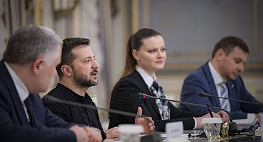 Zelenskiy'den Oreşnik füzesi tepkisi
