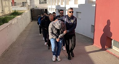 Adana merkezli 4 ilde yasa dışı bahis operasyonu; 32 gözaltı