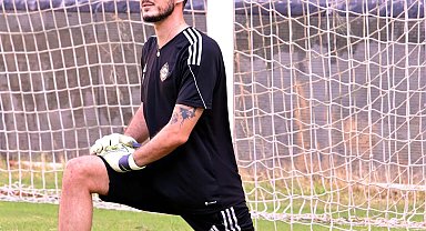 Altay'da kaleci Ozan dönüyor