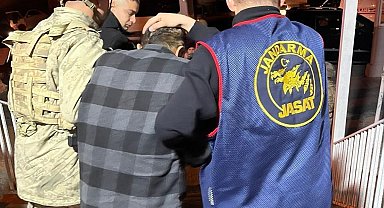 Aranan 2 firari hükümlü tutuklandı