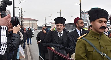 Atatürk'ün Sivas'tan ayrılışının 105'inci yıl dönümünde tören düzenlendi