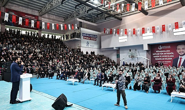 Bağcılar'da kız öğrenciler için Hafızlık İcazet Merasimi düzenlendi