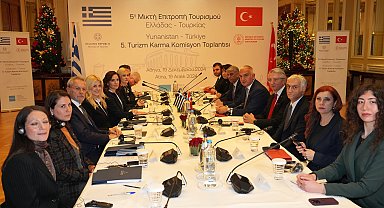 Bakan Ersoy, Yunanistan Turizm Bakanı Kefalogianni ile bir araya geldi