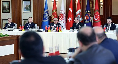Bakan Güler: Öncelikli konumuz PKKYPG terör örgütünün tasfiyesidir
