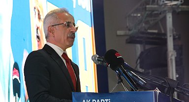 Bakan Uraloğlu: Bütün Karadeniz'in konuştuğu demir yolu projesini yapmaya başladık