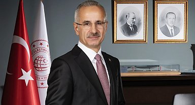 Bakan Uraloğlu: Türkiye-Azerbaycan geçiş belgesi kotası 100 bine yükseltildi