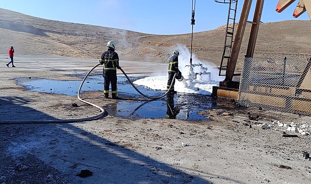 Batman'da petrol kuyusunda çıkan yangın söndürüldü