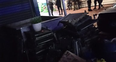 Çatıda çalışırken 7 metreden düşen işçi ağır yaralandı