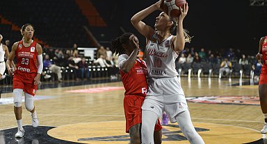 ÇBK Mersin- Kayseri Basketbol: 79-73