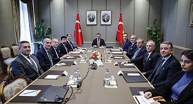 Cumhurbaşkanı Yardımcısı Yılmaz, İsveç Süryani toplum temsilcilerini kabul etti