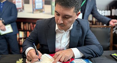 Cumhurbaşkanlığı Özel Kalem Müdürü Doğan, okurlarıyla buluştu