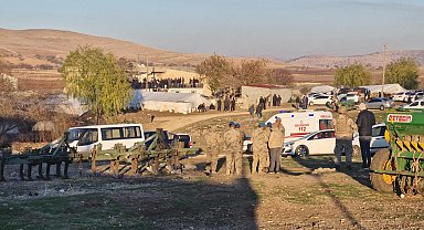 Diyarbakır'da 2 aile arasında taşlı, sopalı arazi kavgası: 10 yaralı