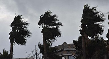 Ege Denizi'nin kuzeyi için 'fırtına' uyarısı