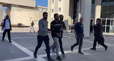 Eşini boğarak öldüren şüpheli adliyede