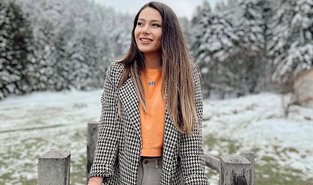 Estetik ameliyatı sonrası hayatını kaybeden sosyal medya fenomeni Bursa'da toprağa verildi