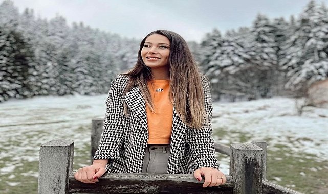 Estetik ameliyatı sonrası ölen sosyal medya ünlüsü Neşe'nin mezarı otopsi için açıldı
