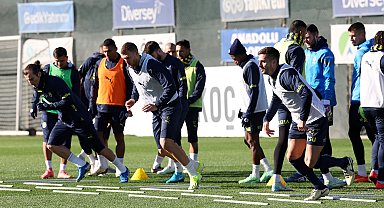 Fenerbahçe, Başakşehir maçına hazır