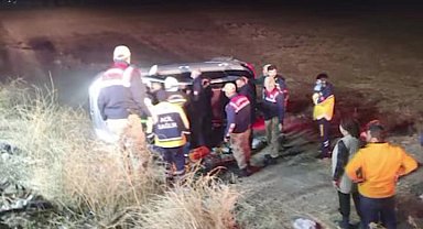 Gaziantep'te devrilen otomobilin sürücüsü yaralandı