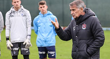 Güneş'ten U19 takımına ziyaret