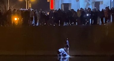 Hafif ticari araç dereye uçtu: 1 ölü, 2 yaralı