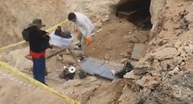 Hatay'da şantiyede kazı sırasında kaya mezarları bulundu