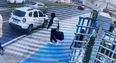 İstanbul -Başakşehir'de sahte polise inandı; 2,5 milyon liralık ziynet eşyasını teslim etti