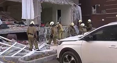 İstanbul- Beylikdüzü'nde, 14 katlı binanın giriş katındaki dairede patlama -3 Ek görüntü