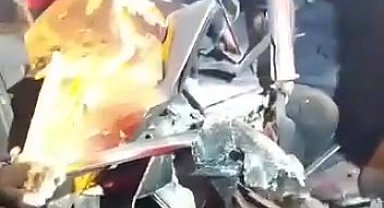İstanbul - Eyüpsultan'da otomobil İETT otobüsüyle çarpıştı: 2 ölü