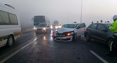 İstanbul- Silivri'de sis kazaya neden oldu