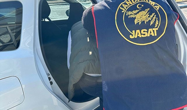 İzmir'de 'Daltonlar' suç örgütüne operasyon; 3 tutuklama