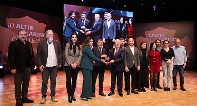 Küçükçekmece Belediyesi, Altın Karınca ödülü aldı