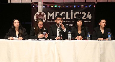 Lise öğrencilerinden TBMM simülasyonu