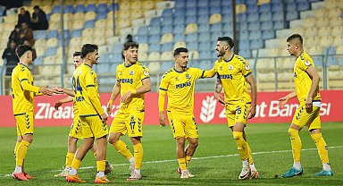 Menemen FK lige döndü