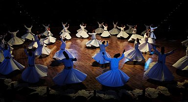 Mevlana'yı anma törenleri 'Muhabbet Vakti' teması ile başladı