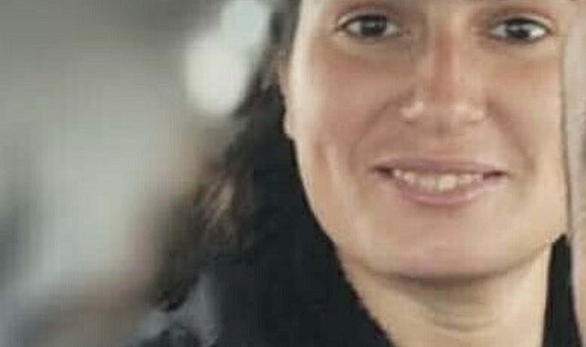 Otomobil ile elektrikli bisiklet çarpıştı; Seren öldü