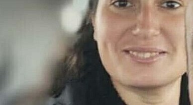 Otomobil ile elektrikli bisiklet çarpıştı; Seren öldü