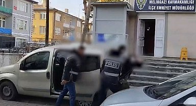 Polis aracına çarpıp kaçan cinsel istismar hükümlüsü yakalandı