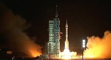 Shenzhou-19 taykonotları, ilk kez uzay aracı dışına çıkacak