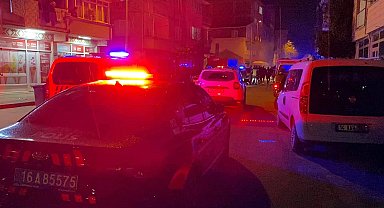 Sokakta oynayan 2 çocuğa motosikletiyle çarpıp kaçtı