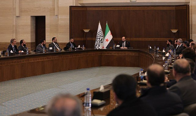 Suriye'de yeni yönetim büyük ölçüde tamamlandı