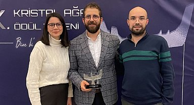Teyit, 'Yılın Yeni Nesil Medya Girişimi' ödülünün sahibi oldu