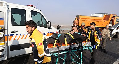 Van'daki zincirleme kazalar; 9'u ağır, 30 kişinin tedavisi sürüyor