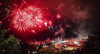 Yeni Zelanda 2025'e 'merhaba' dedi