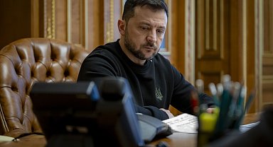 Zelenskiy: Danimarka'dan gönderilen F-16'lar Ukrayna'ya ulaştı