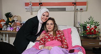 Bakan Göktaş'tan trafik kazasında yaralanan AK Parti'li Gök'e ziyaret