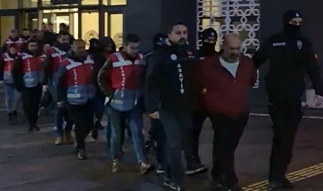 Çanakkale'de şantaj ve tehdit çetesine 5 tutuklama