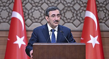 Cumhurbaşkanı Yardımcısı Yılmaz'dan 'Regaip Kandili' mesajı