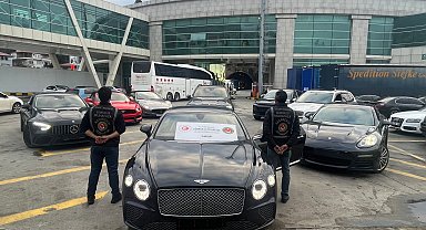 Gümrükler Muhafaza ekipleri, 540 milyon lira değerinde 50 lüks araç ele geçirdi