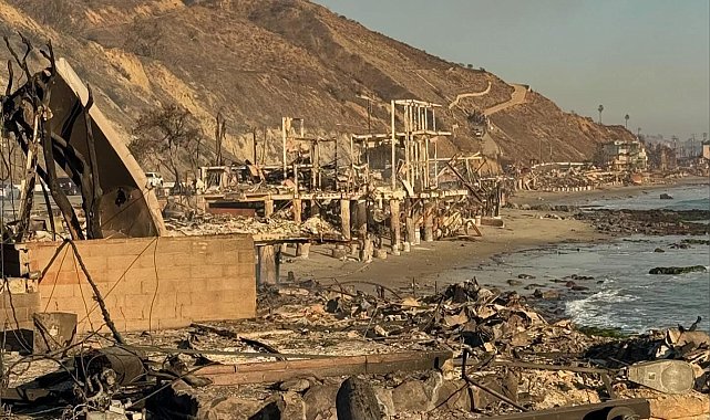 Los Angeles'ta yangınların oluşturduğu hasar görüntülendi