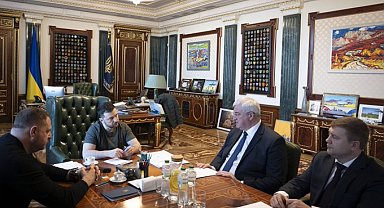 Ukrayna Devlet Başkanı Zelenskiy'den Suriye açıklaması
